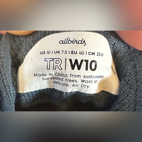 Allbirds Women’s Tree Runners - Picture 6 of 6